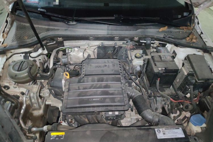 Used Volkswagen Golf 2019 1.6L Automatic Comfort Model China V Standard Engine Bay