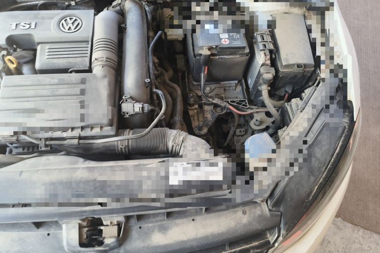 Used Volkswagen Golf 2019 200TSI DSG Comfort & Ambition Edition China VI Standard Engine Bay Left