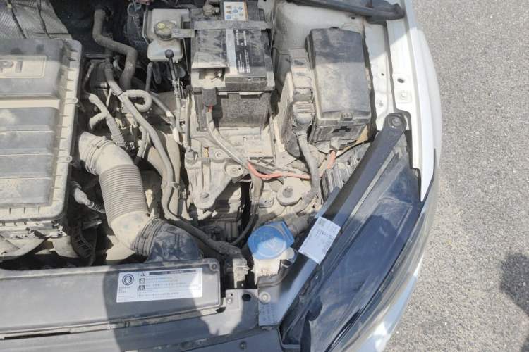 Used Volkswagen Golf 2019 1.6L Automatic Comfort Model China V Standard Engine Bay Left