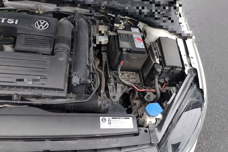 Used Volkswagen Golf 2019 280TSI DSG Comfort Version China VI Standard Engine Bay Left