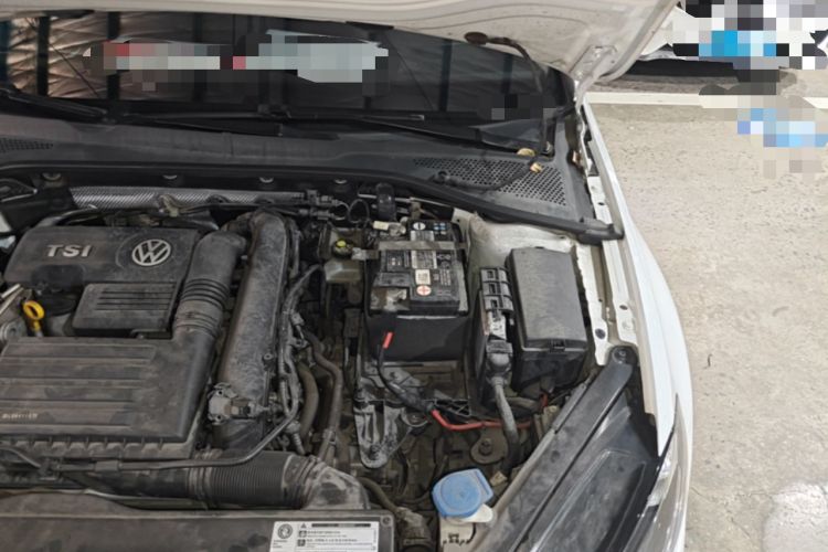 Used Volkswagen Golf 2019 200TSI DSG Comfort & Ambition Edition China VI Standard Engine Bay Left