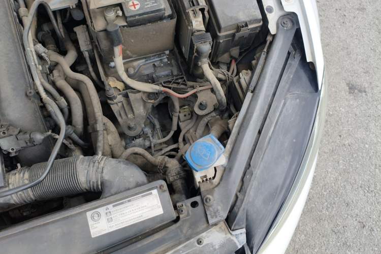Used Volkswagen Golf 2019 280TSI DSG Comfort Version China VI Standard Engine Bay Left