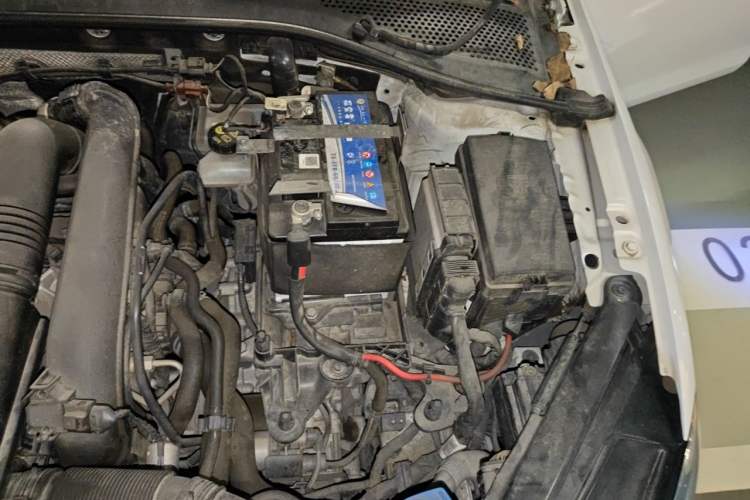 Used Volkswagen Golf 2019 280TSI DSG Comfort Version China V Standard Engine Bay Left