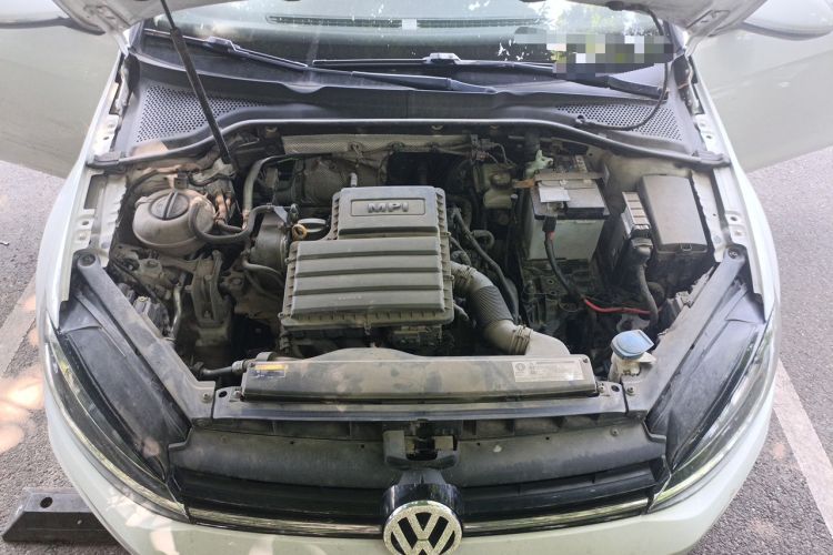 Used Volkswagen Golf 2019 1.6L Automatic Comfort Model China V Standard Engine Bay