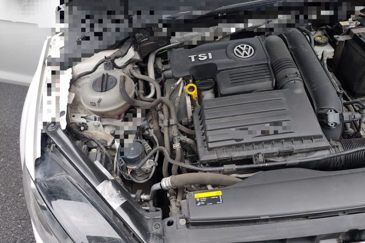 Used Volkswagen Golf 2019 280TSI DSG Comfort Version China VI Standard Engine Bay Right