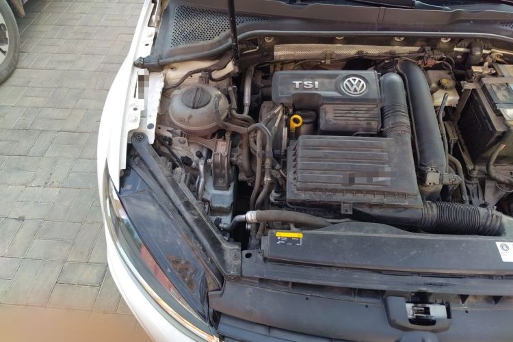 Used Volkswagen Golf 2019 280TSI DSG Luxury Version China V Standard Engine Bay Right