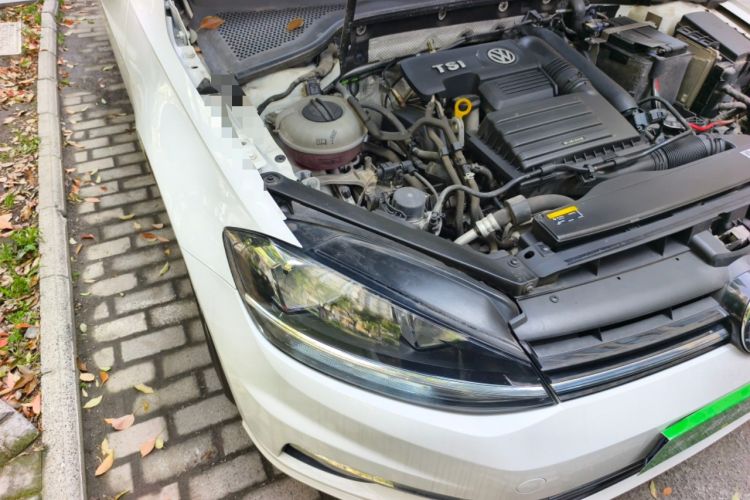 Used Volkswagen Golf 2019 200TSI DSG Comfort & Ambition Edition China VI Standard Engine Bay Right