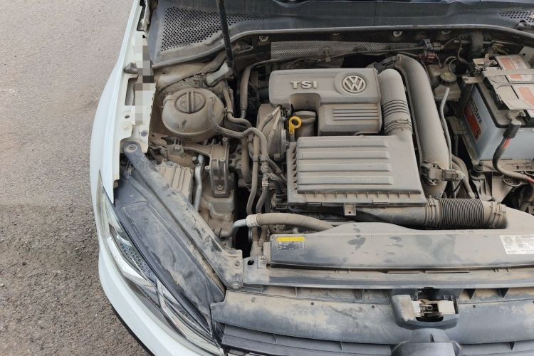 Used Volkswagen Golf 2019 280TSI DSG R-Line Model China V Standard Engine Bay Right