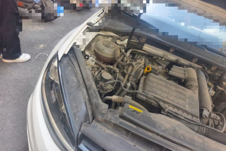 Used Volkswagen Golf 2019 200TSI DSG Comfort & Ambition Edition China VI Standard Engine Bay Right