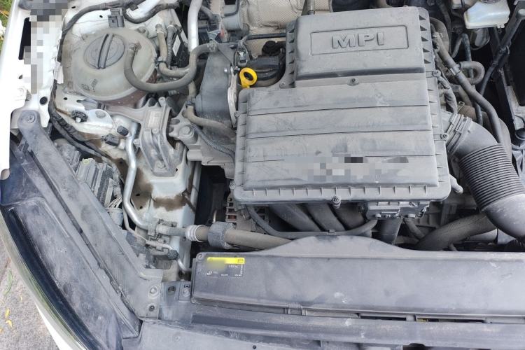 Used Volkswagen Golf 2019 1.6L Automatic Comfort Model China V Standard Engine Bay Right