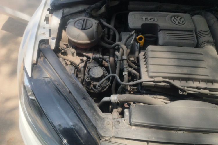 Used Volkswagen Golf 2019 280TSI DSG Comfort Version China VI Standard Engine Bay Right