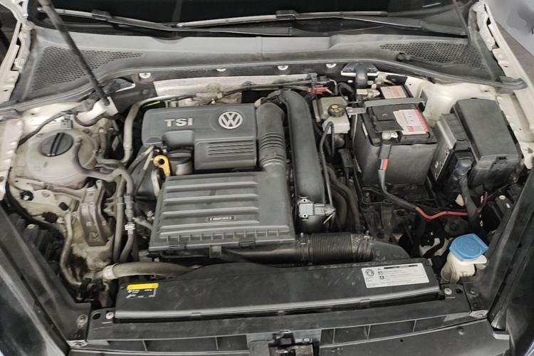 Used Volkswagen Golf 2019 280TSI DSG Comfort Version China V Standard Engine Bay