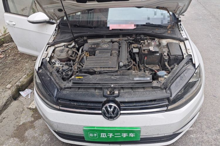 Used Volkswagen Golf 2019 200TSI DSG Comfort & Ambition Edition China VI Standard Engine Bay
