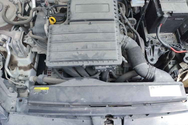 Used Volkswagen Golf 2019 1.6L Automatic Comfort Model China V Standard Engine Bay