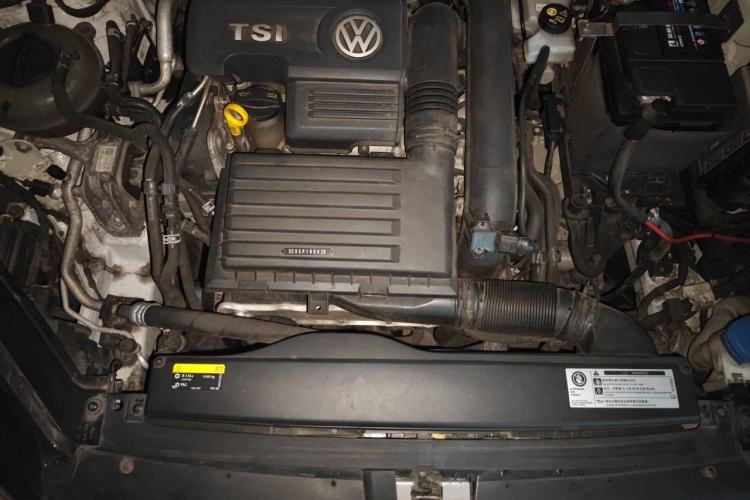 Used Volkswagen Golf 2019 280TSI DSG Comfort Version China V Standard Engine Bay