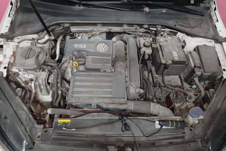 Used Volkswagen Golf 2019 280TSI DSG Comfort Version China V Standard Engine Bay