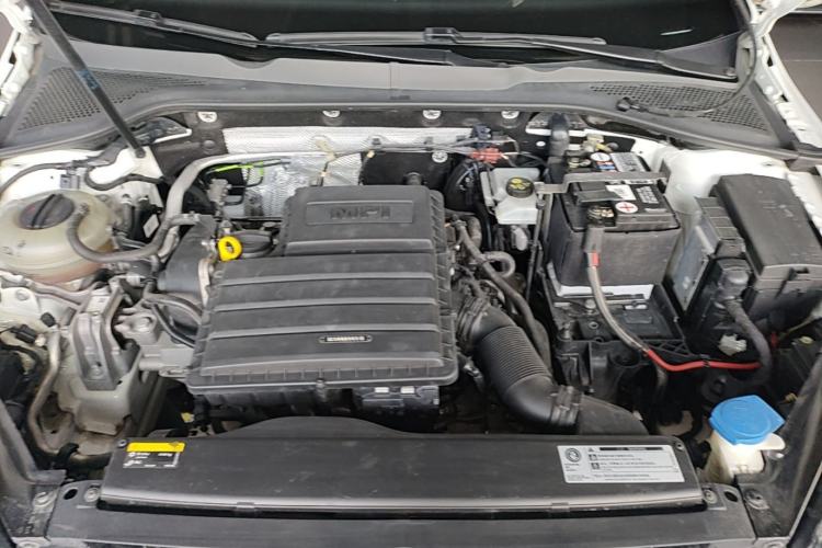 Used Volkswagen Golf 2019 1.6L Automatic Comfort Model China V Standard Engine Bay