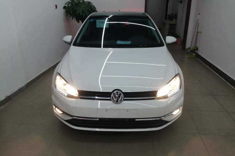 Used Volkswagen Golf 2019 280TSI DSG Comfort Version China VI Standard Exterior 1