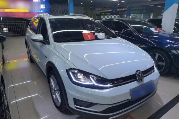 Used Volkswagen Golf 2019 1.8TSI Travel Edition Exterior 1