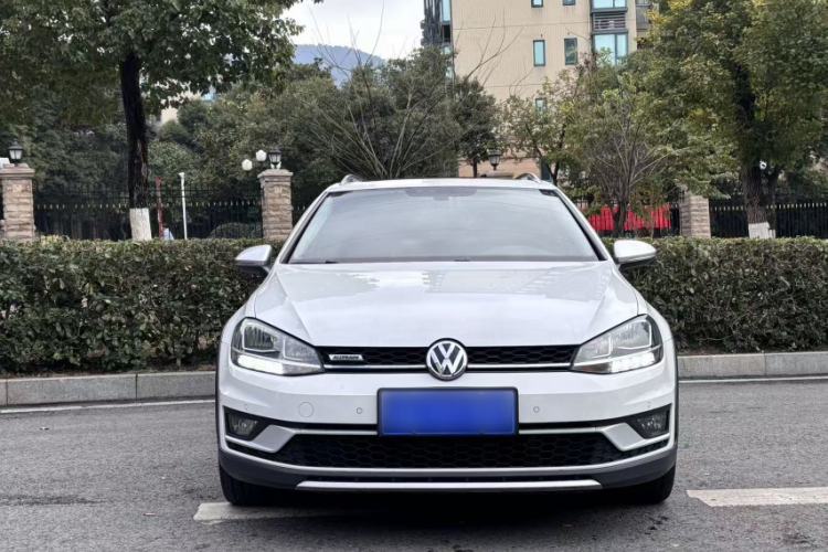Used Volkswagen Golf 2019 1.8TSI Travel Edition Exterior 15