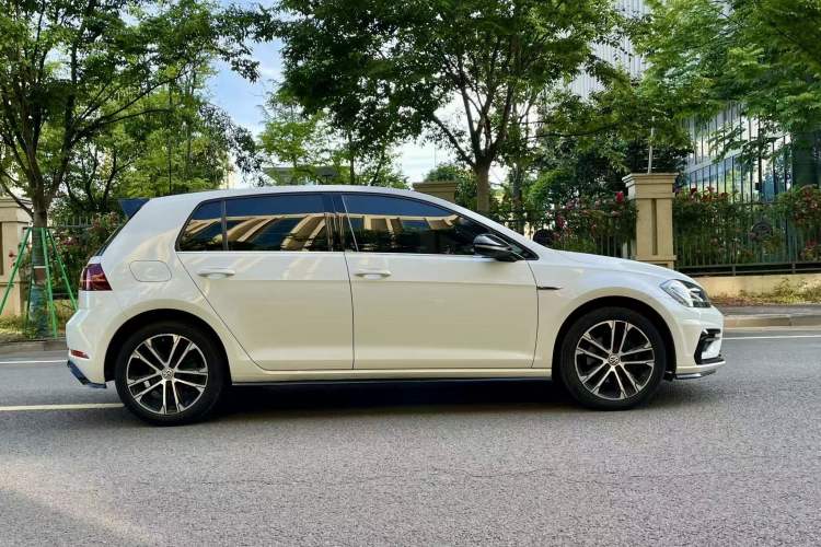 Used Volkswagen Golf 2019 280TSI DSG R-Line Model China V Standard Exterior 3