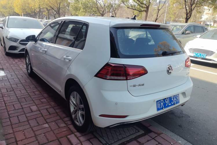 Used Volkswagen Golf 2019 1.6L Automatic Comfort Model China V Standard Exterior 3