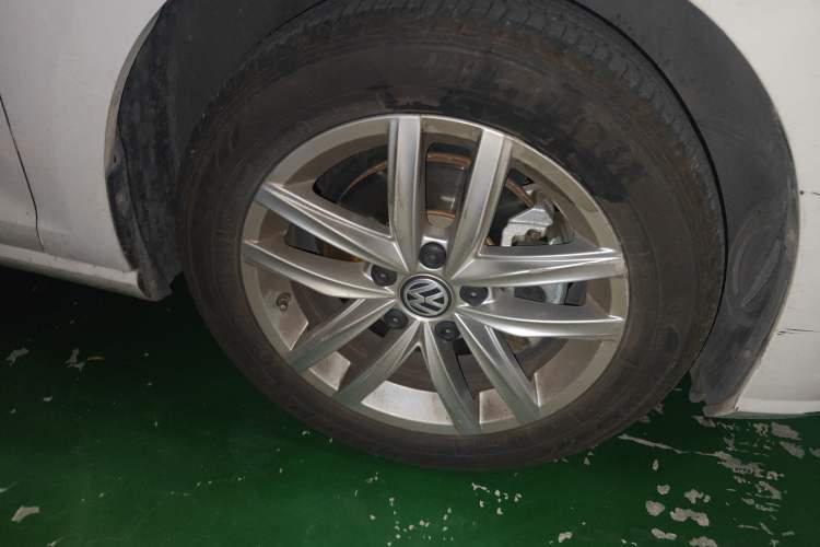 Used Volkswagen Golf 2019 200TSI DSG Comfort & Ambition Edition China VI Standard Exterior 4