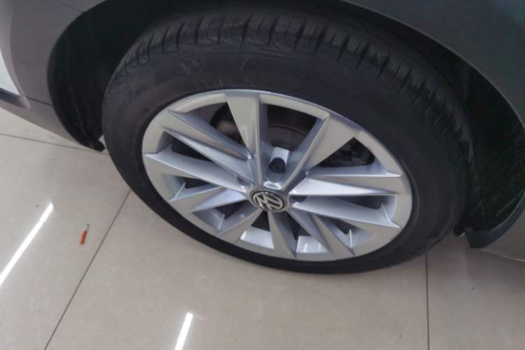 Used Volkswagen Golf 2019 1.8TSI Travel Edition Exterior 4