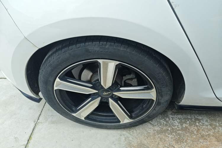 Used Volkswagen Golf 2019 280TSI DSG R-Line Model China V Standard Exterior 5
