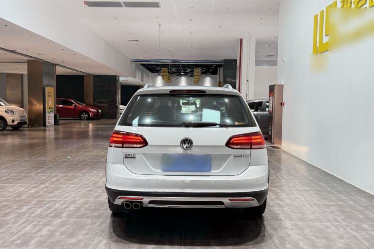 Used Volkswagen Golf 2019 1.8TSI Travel Edition Exterior 5
