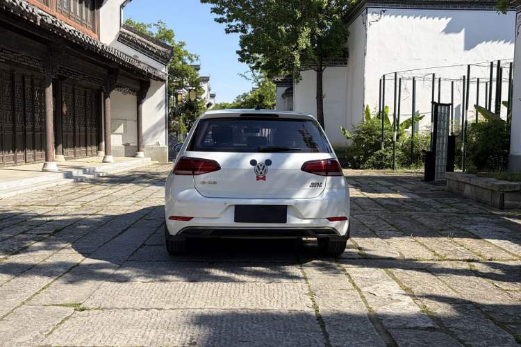 Used Volkswagen Golf 2019 200TSI DSG Comfort & Ambition Edition China VI Standard Exterior 5