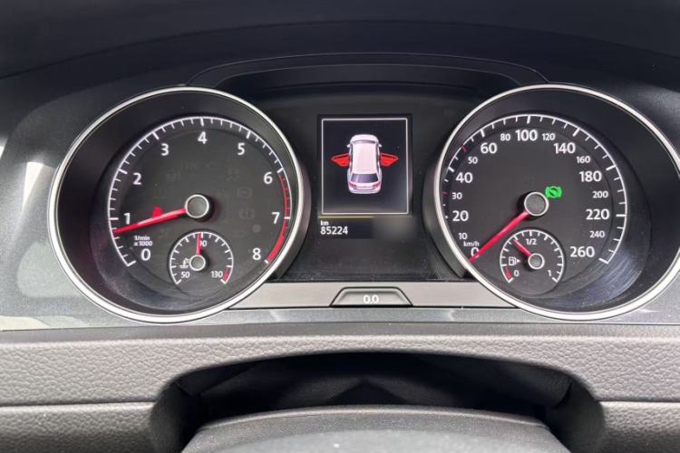 Used Volkswagen Golf 2019 1.8TSI Travel Edition Exterior 6