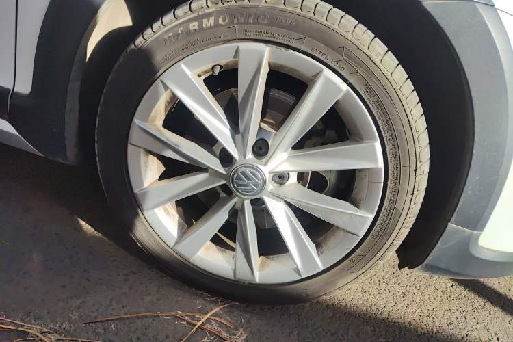 Used Volkswagen Golf 2019 1.8TSI Travel Edition Exterior 7