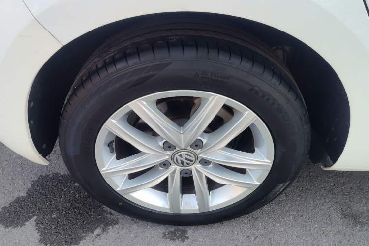 Used Volkswagen Golf 2019 1.6L Automatic Comfort Model China V Standard Exterior 8