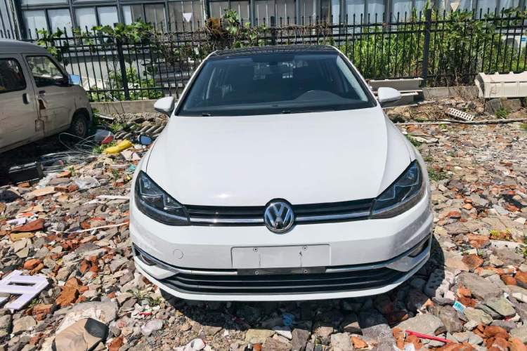 Used Volkswagen Golf 2019 280TSI DSG Comfort Version China VI Standard Front
