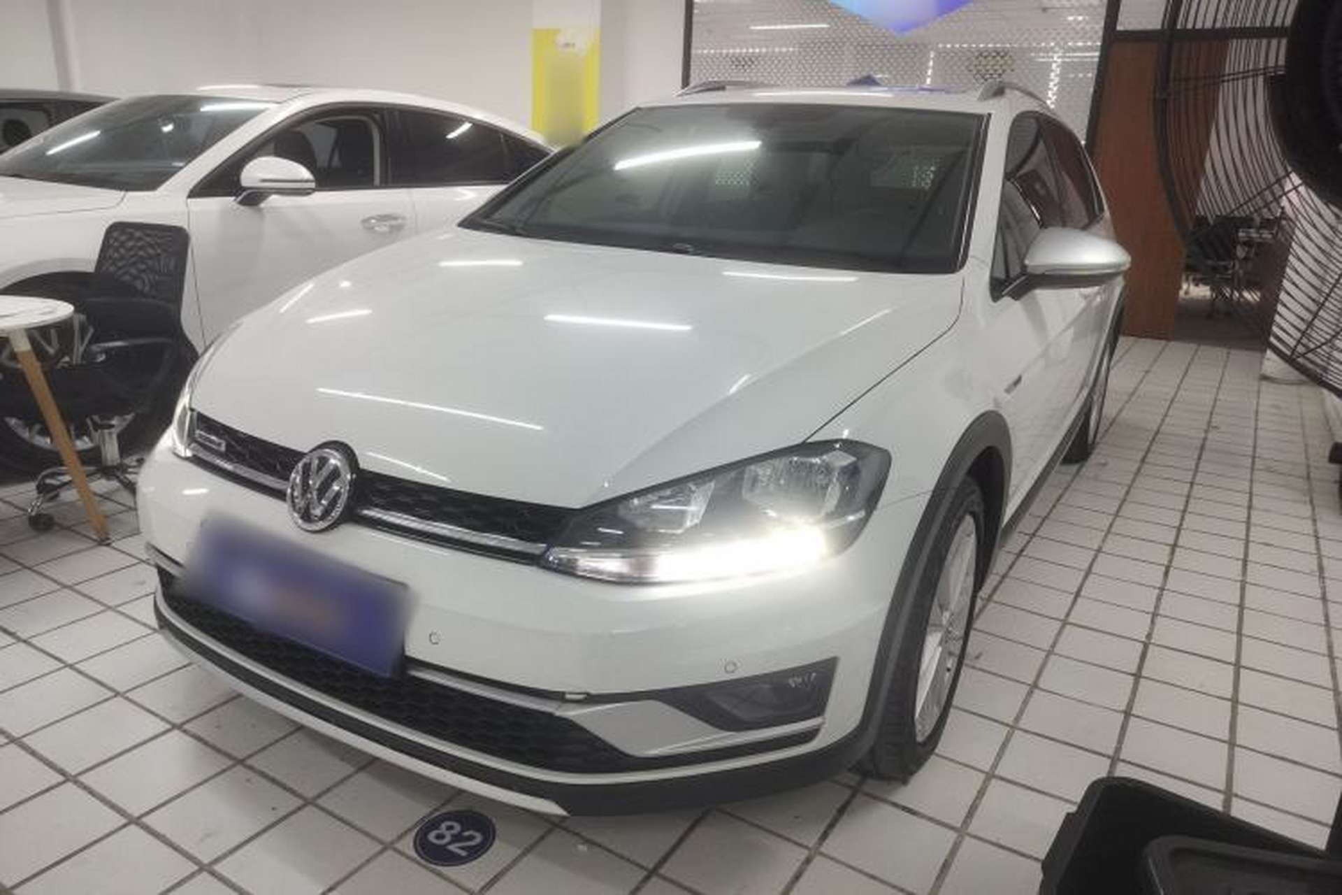 Used Volkswagen Golf 2019 1.8TSI Travel Edition Front Left 45 Deg