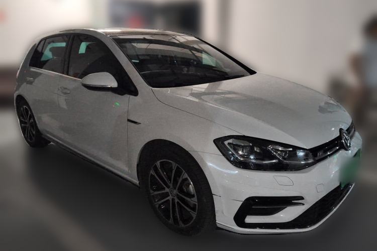 Used Volkswagen Golf 2019 280TSI DSG R-Line China VI Standard Front Right 45 Deg