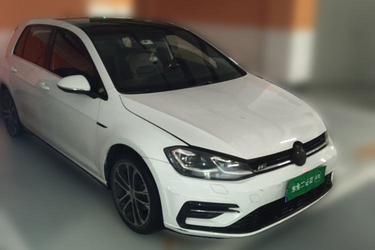 Used Volkswagen Golf 2019 280TSI DSG R-Line China VI Standard Front Right 45 Deg