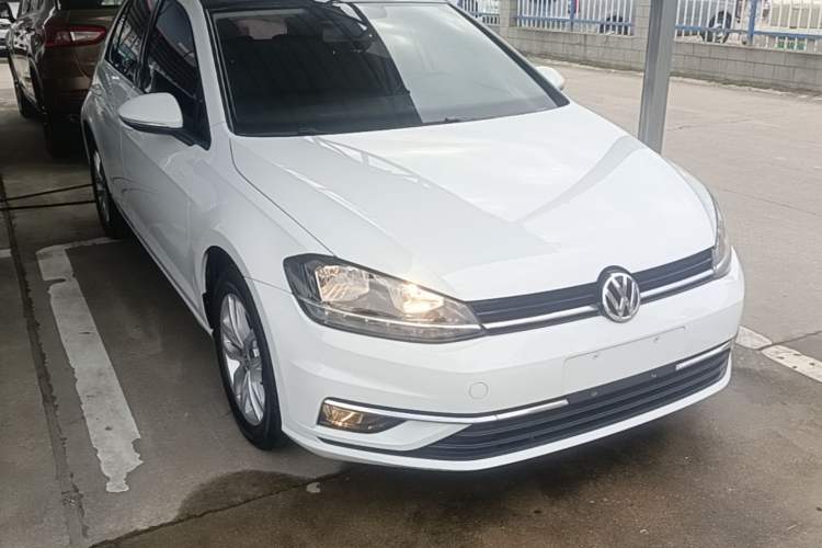 Used Volkswagen Golf 2019 280TSI DSG Comfort Version China V Standard Front Right 45 Deg