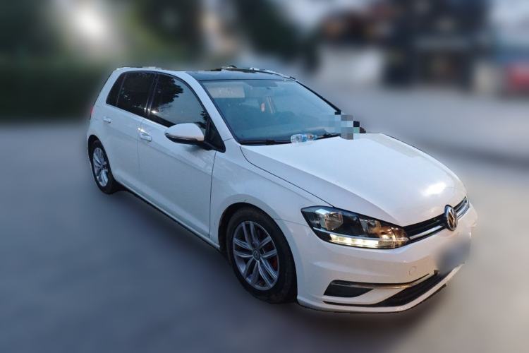 Used Volkswagen Golf 2019 1.6L Automatic Comfort Model China V Standard Front Right 45 Deg