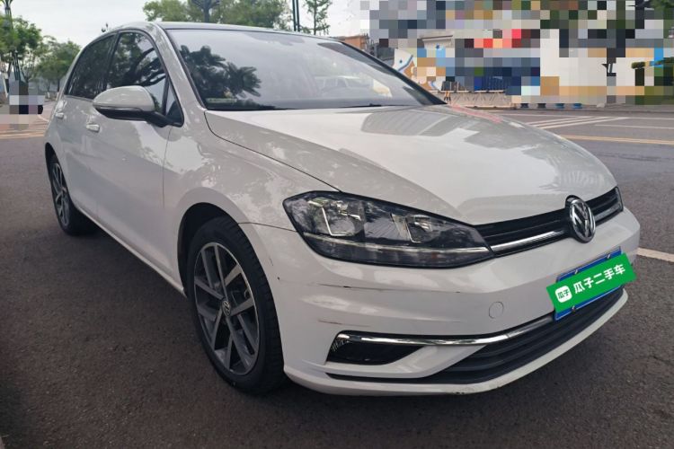 Used Volkswagen Golf 2019 280TSI DSG Comfort Version China VI Standard Front Right 45 Deg