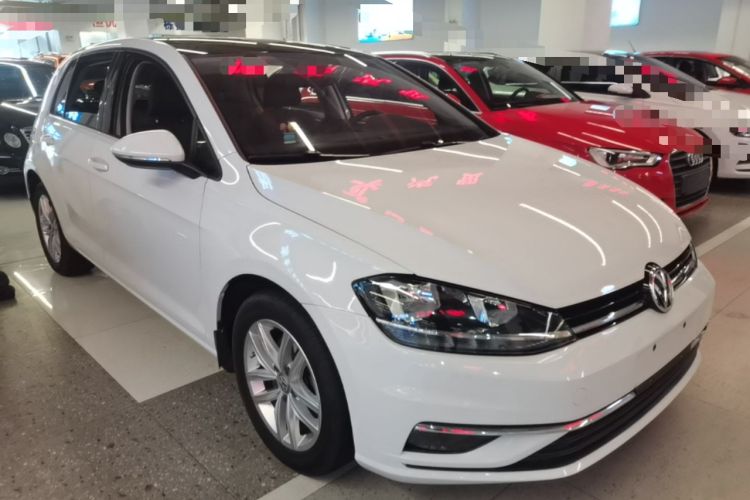 Used Volkswagen Golf 2019 280TSI DSG Comfort Version China VI Standard Front Right 45 Deg