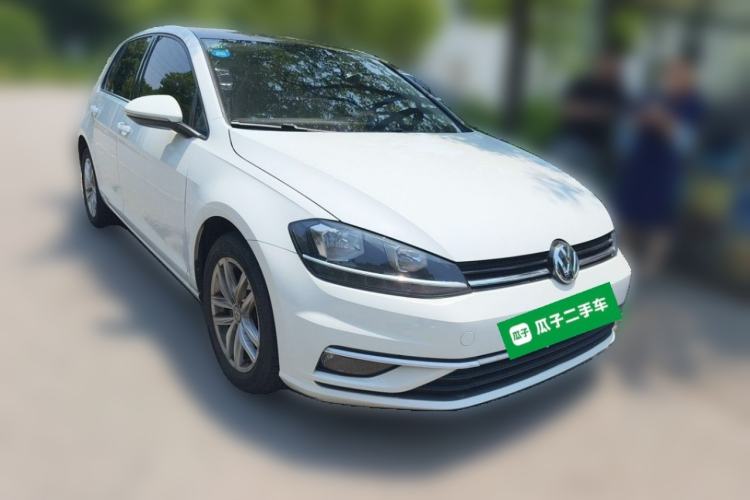 Used Volkswagen Golf 2019 1.6L Automatic Comfort Model China V Standard Front Right 45 Deg