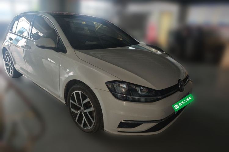 Used Volkswagen Golf 2019 280TSI DSG Luxury Version China VI Standard Front Right 45 Deg