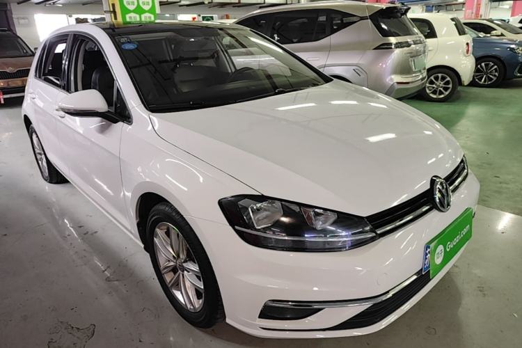 Used Volkswagen Golf 2019 1.6L Automatic Comfort Model China V Standard Front Right 45 Deg
