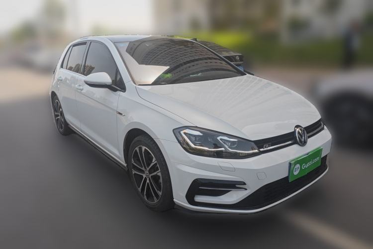 Used Volkswagen Golf 2019 280TSI DSG R-Line China VI Standard Front Right 45 Deg