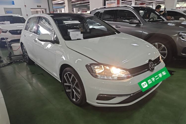 Used Volkswagen Golf 2019 280TSI DSG Luxury Version China VI Standard Front Right 45 Deg