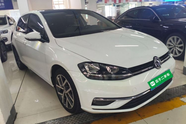 Used Volkswagen Golf 2019 280TSI DSG Luxury Version China VI Standard Front Right 45 Deg