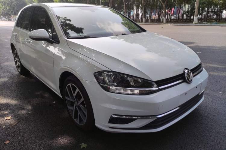Used Volkswagen Golf 2019 280TSI DSG Luxury Version China VI Standard Front Right 45 Deg