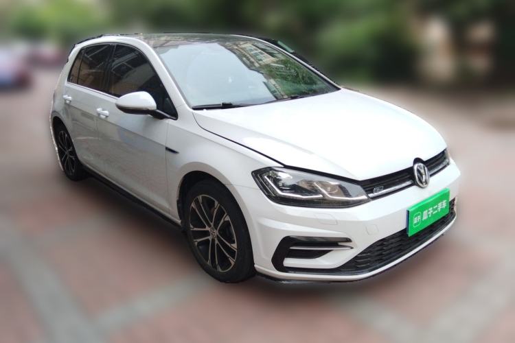 Used Volkswagen Golf 2019 280TSI DSG R-Line Model China V Standard Front Right 45 Deg